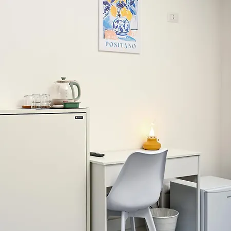 1811 Palace * Nápoly